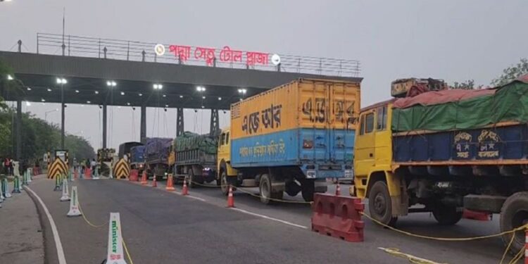 পদ্মা সেতুতে একদিনে টোল আদায়ে রেকর্ড