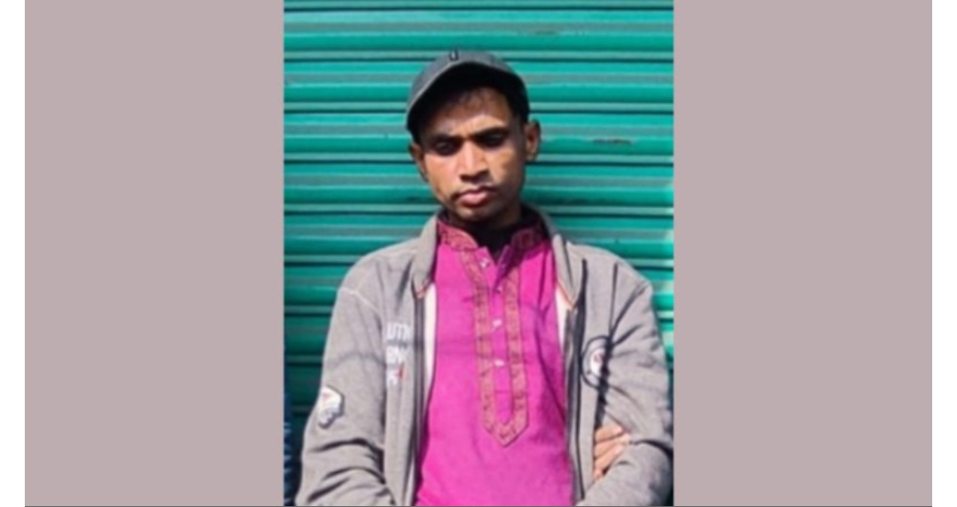সোনারগাঁয়ে ৭৫ বোতল ফেনসিডিলসহ মাদক ব্যবসায়ী গ্রেফতার