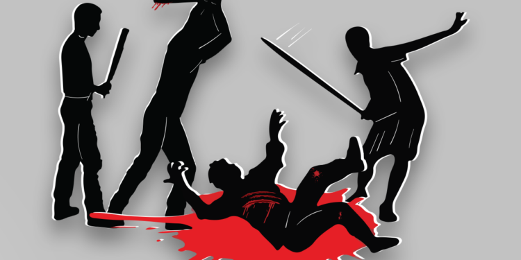 বন্দরে দুই পক্ষের সংঘর্ষে বাড়িঘর ভাংচুর ও লুট, ১০ জন আহত