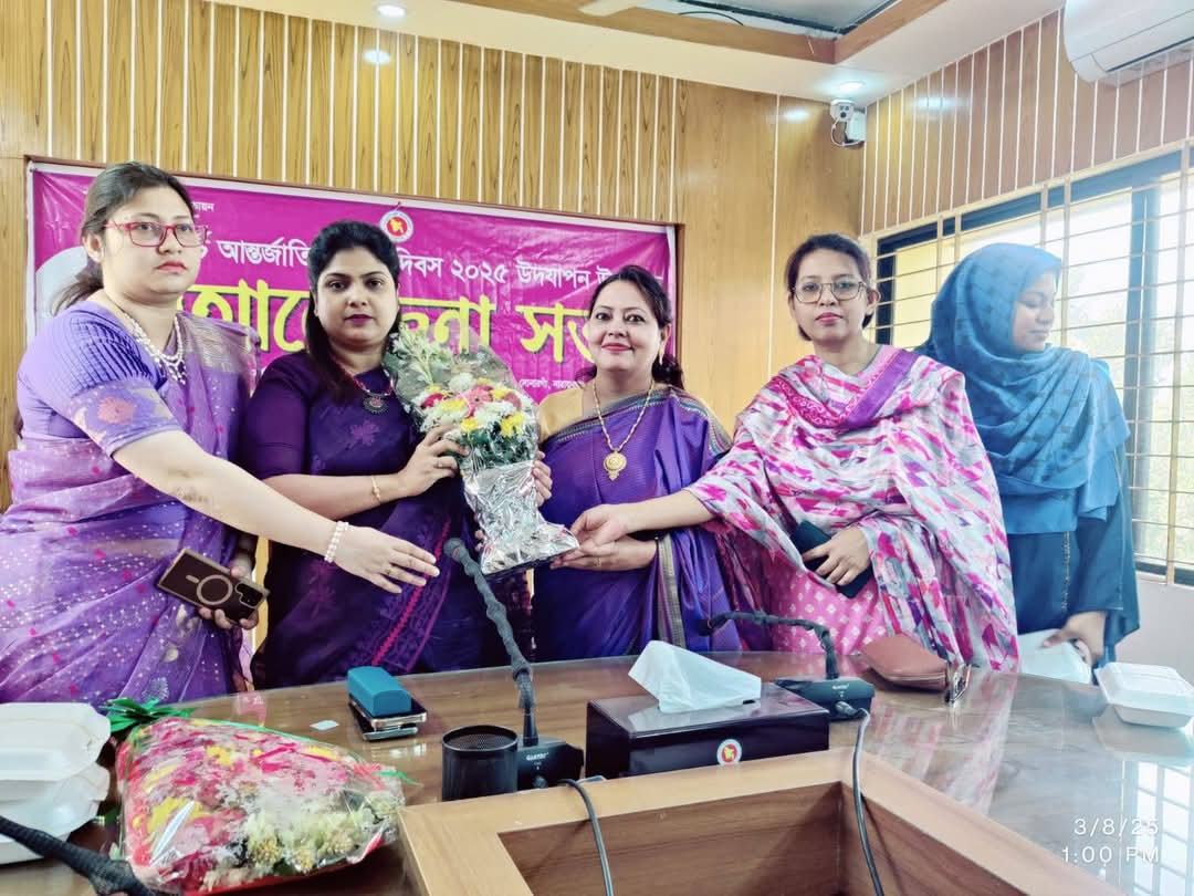 নারী দিবসে, নারীর অধিকার, সমতা ও ক্ষমতায়ন নিশ্চিত করার আহ্বান