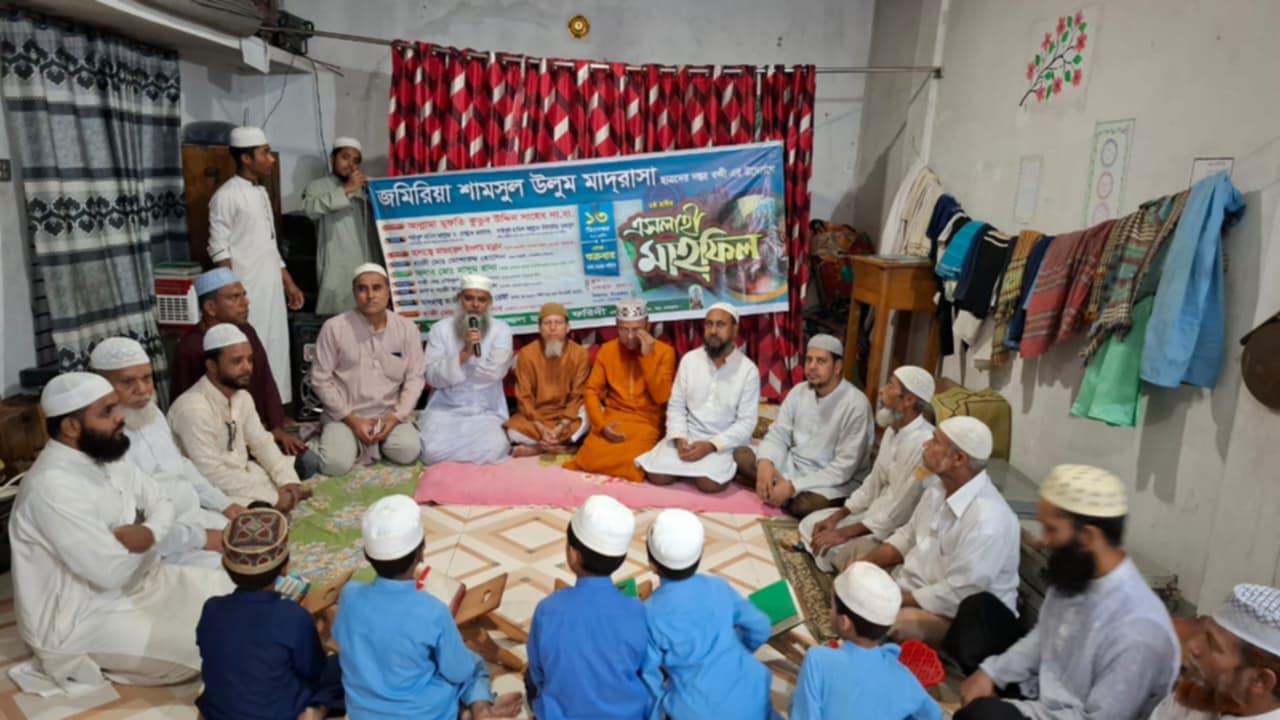 সোনারগাঁয়ে দারে আরকাম ছাত্র পাঠাগারের ইফতার অনুষ্ঠিত 