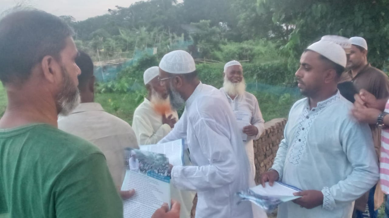 সোনারগাঁয়ের সংসদ সদস্য প্রার্থী জামায়েত নেতার গণসংযোগ
