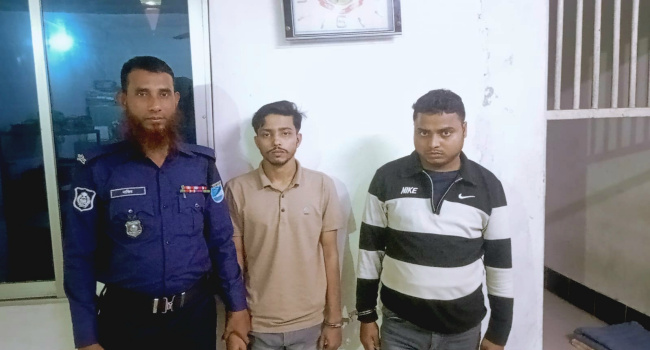 সোনারগাঁয়ে ৪৭ পিস ইয়াবাসহ দুই যুবক আটক