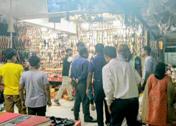 বিদ্যুৎ সাশ্রয় ও অপচয় রোধে সোনারগাঁয়ে উপজেলা প্রশাসনের অভিযান