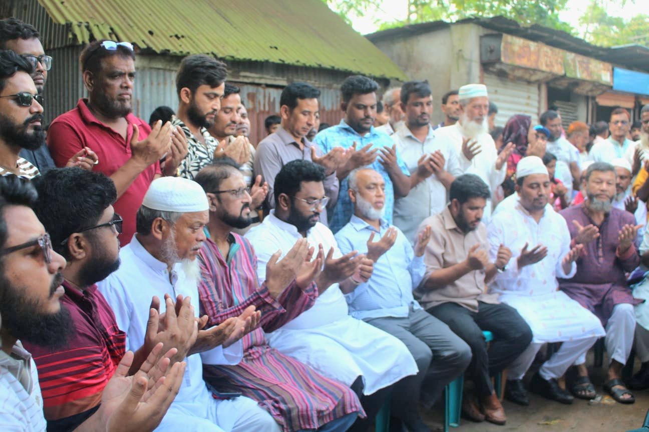 দুর্ভোগের অবসানে সোনারগাঁয়ের জামপুরে কোটি টাকার আরসিসি সড়ক