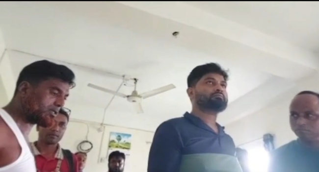 সোনারগাঁয়ে বিএনপি নেতার পরিচয়ে চাঁদাবাজি