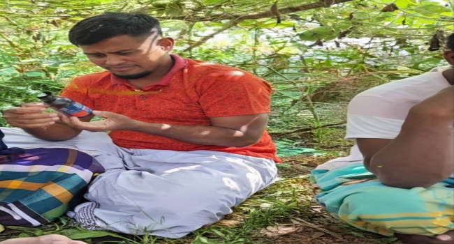 বিএনপি নেতার মাদক সেবনের ছবি ভাইরাল, এলাকায় নানা অভিযোগ