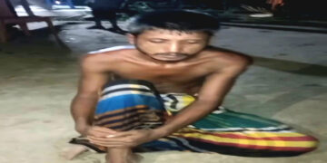 সোনারগাঁয়ে মসজিদে কোরআন অবমাননার অভিযোগে যুবক আটক